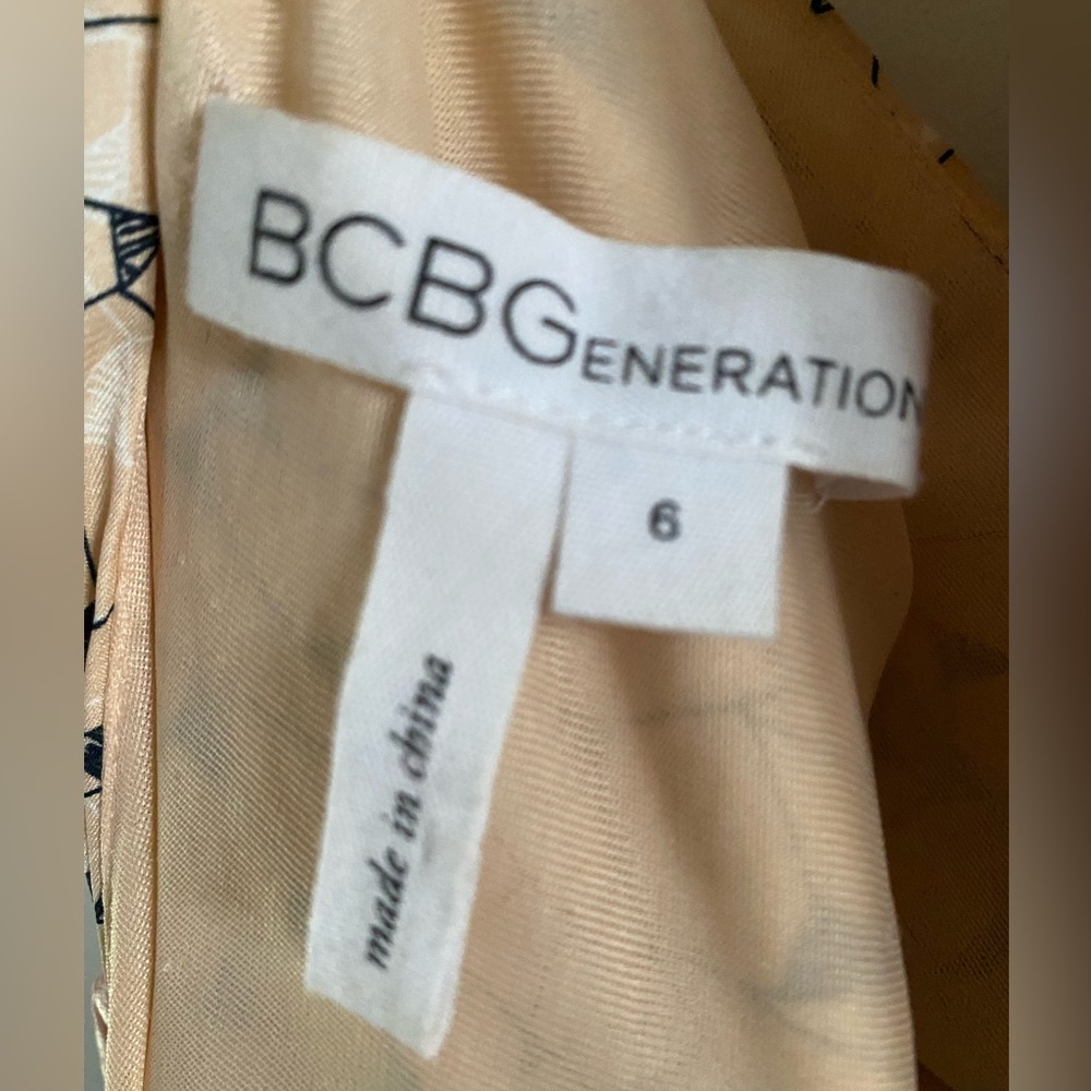BCBGeneration dress - Picture 4 of 4